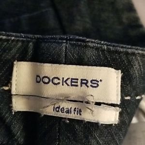 Wonderful fit and feel dockers soft stretch